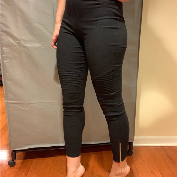 Black Moto Leggings - Picture 7 of 7